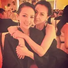 女星与闺蜜合影比美6492483教育图片库大视野