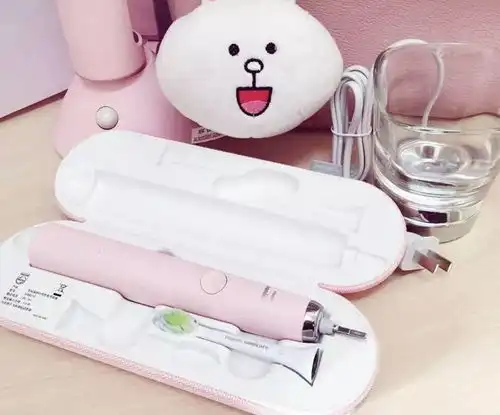 最受小奶狗型男友喜欢的小姐姐都具备这三个条件