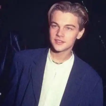 ins超拽帅气欧美男生头像生活不易必须非常努力