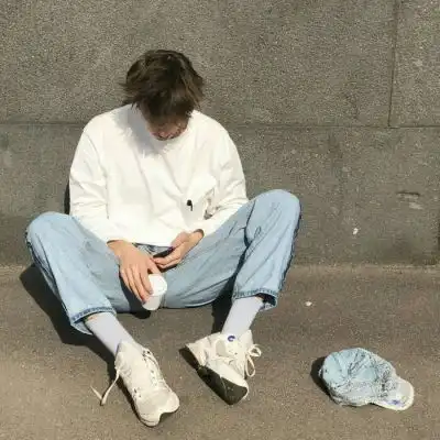 qq超酷头像男生霸气偷瞄你时眼神都是霸气的