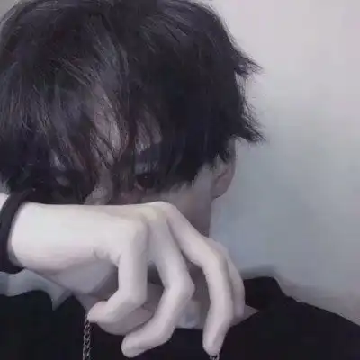 遮半边脸的男生头像高清遮住脸的男生头像图片