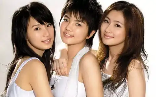 s.h.e十七周年再发新歌等了750天,一开口我就哭了