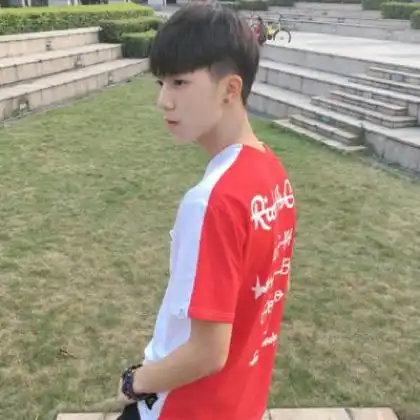 好看的qq头像男生阳光,时尚而俊美的脸你值得使用