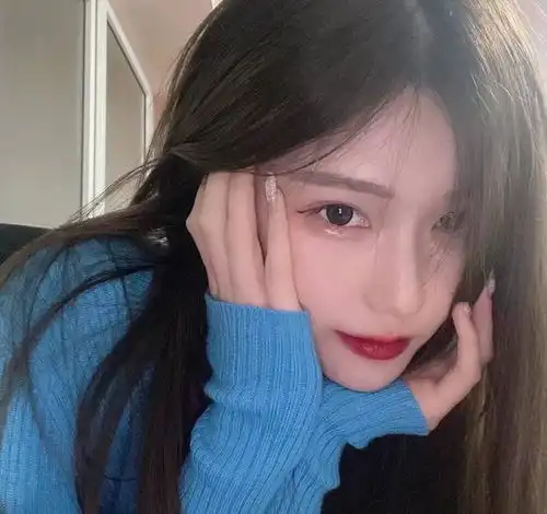 屈臣氏一不起眼眼霜,因价格便宜而被忽略,用后效果不容小视