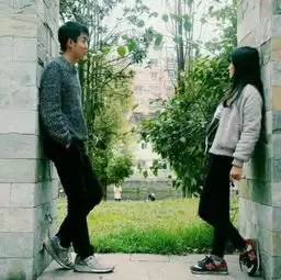 情侣头像摸头的啊啊