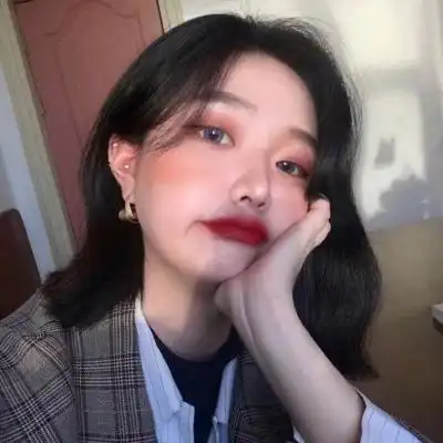 女生头像唯美有气质,活在别人的掌声中的女人