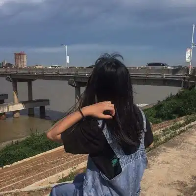 清冷系女生头像不露脸蓝