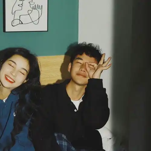 有哪些好看的情侣头像真人版