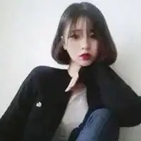 橙色系短发女生头像短发