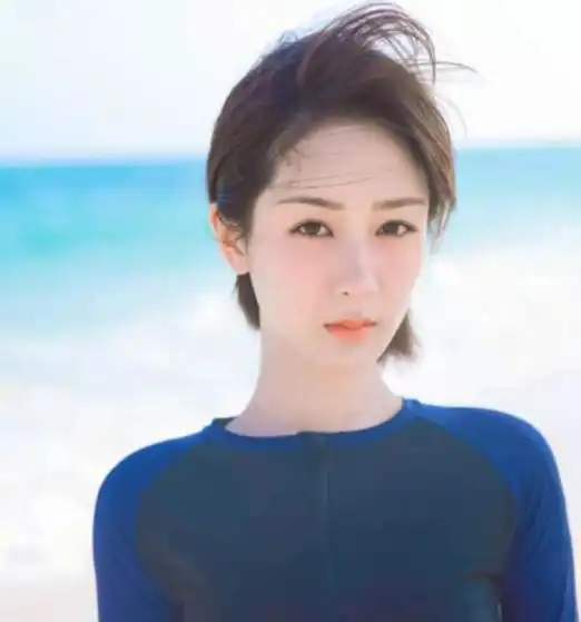 萌贼探案开始预热三代校草梦幻联动,杨紫顶替杨超越成常驻