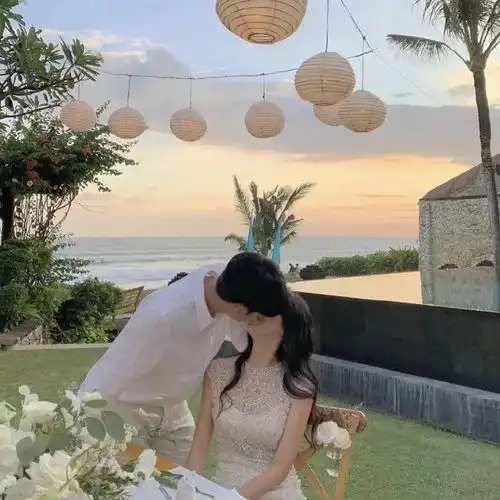 情侣头像婚纱系高清沙雕