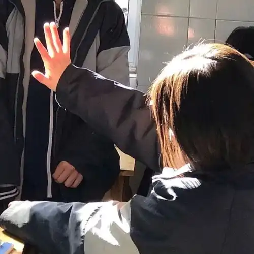 女生头像零星地变优秀,也能拼凑出整个银河