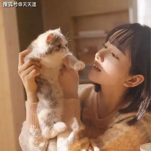 女头清新甜美系真人动漫