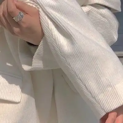 宸祠高冷超酷成熟白色系部位男男生头像我要个性网