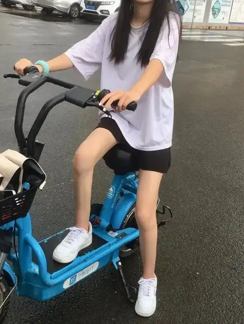 纯棉ins网红雾霾蓝色短袖t恤女夏韩版原宿港风学生宽松打底衫上衣
