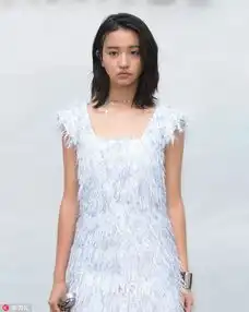 戴好choker是禁欲系少女,而我偏偏戴成了项圈