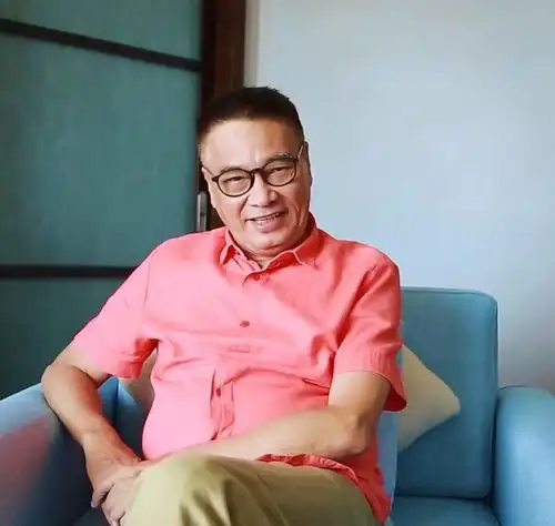 吴孟达近照太憔悴,离开了周星驰不是走下坡路,反而成就了自己