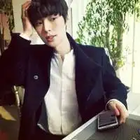 我曾经像你像他时尚潮流男生头像