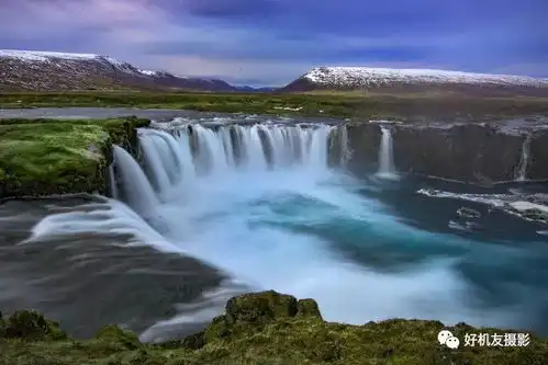 唯美紫色调瀑布景色