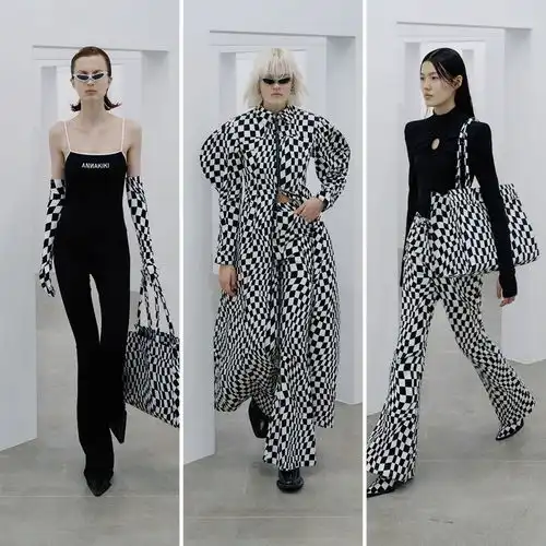 中国设计师品牌annakiki米兰时装周发布2022春夏系列秀场直击