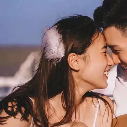 新年第一天,25岁女演员去世,刺痛了3.5亿年轻人