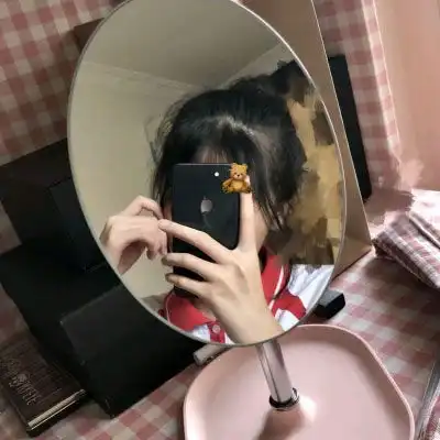 qq头像女生用手机遮脸