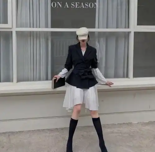 温柔系列女生头像西装