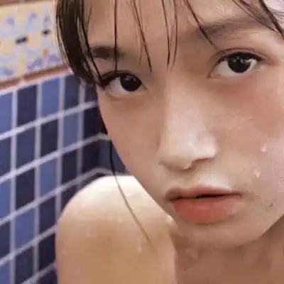 女生脸部头像,个性ins魅力女生拍照