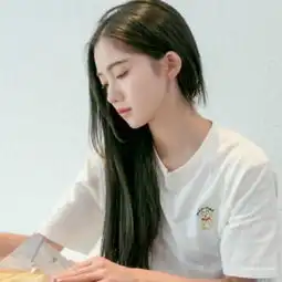 女生头像禁欲系锁骨背影