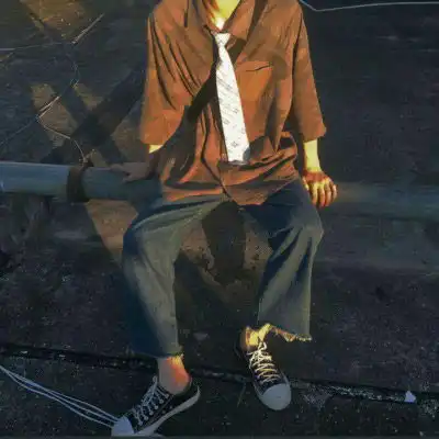 黑色丧系背景图