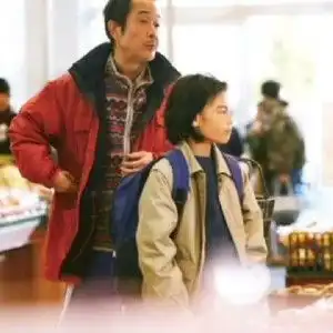 小偷家族视频圈子小偷家族演员及剧情热门动态爱奇艺泡泡