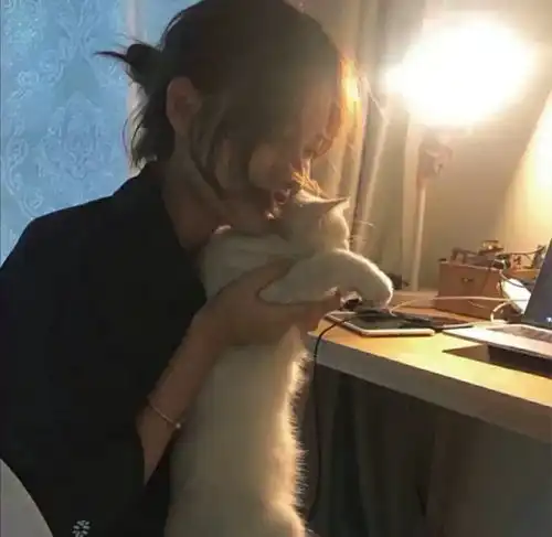 微醺森林,女生头像