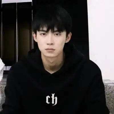 很有深沉气质的男生高级感的头像2022很有范的男头最新版合集