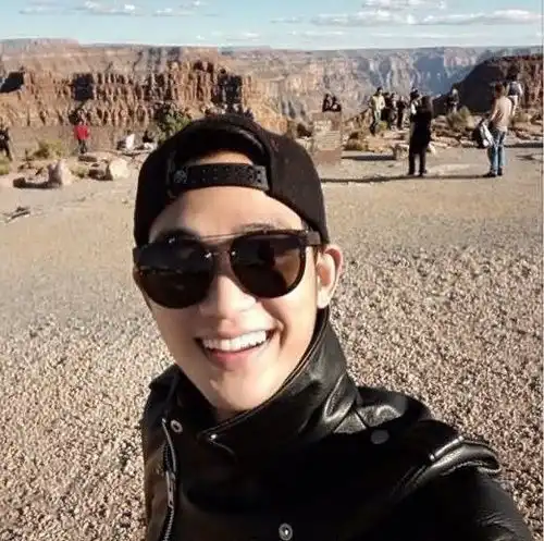 看着照片就高兴嘿嘿嘿