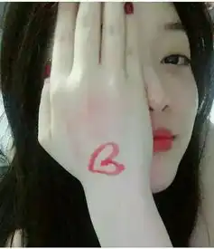 雪莉头像ins高清调皮