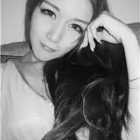 温柔女生头像白色系黑白