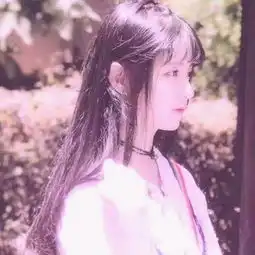 qq头像女生红色系古风粉