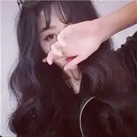 女生微信头像挡脸短发