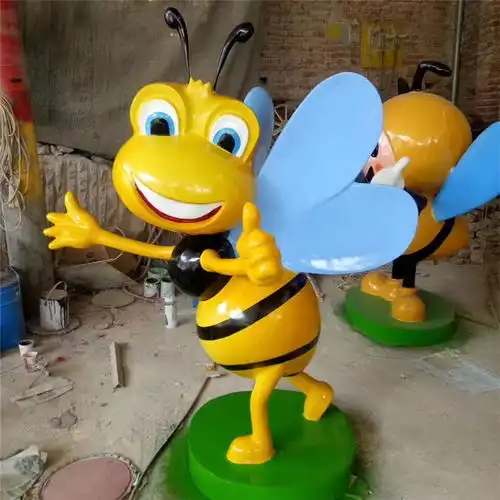 玻璃钢卡通小蜜蜂雕塑