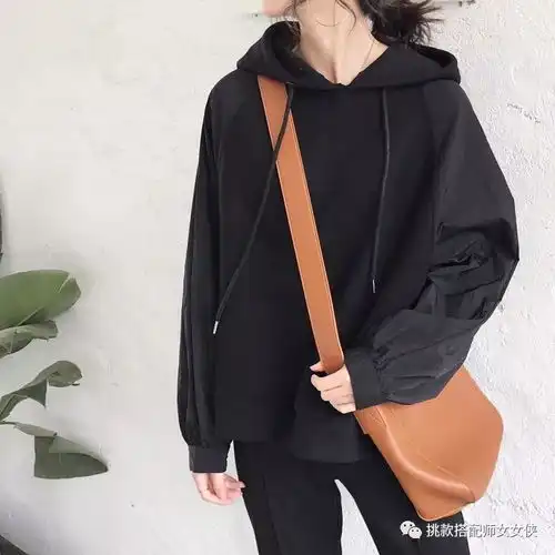 粉粉点菜黑色卫衣合集