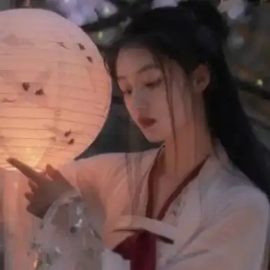 头像动漫女生头像高冷系,平生岁岁共追游