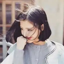 女生头像好看的短发女生头像