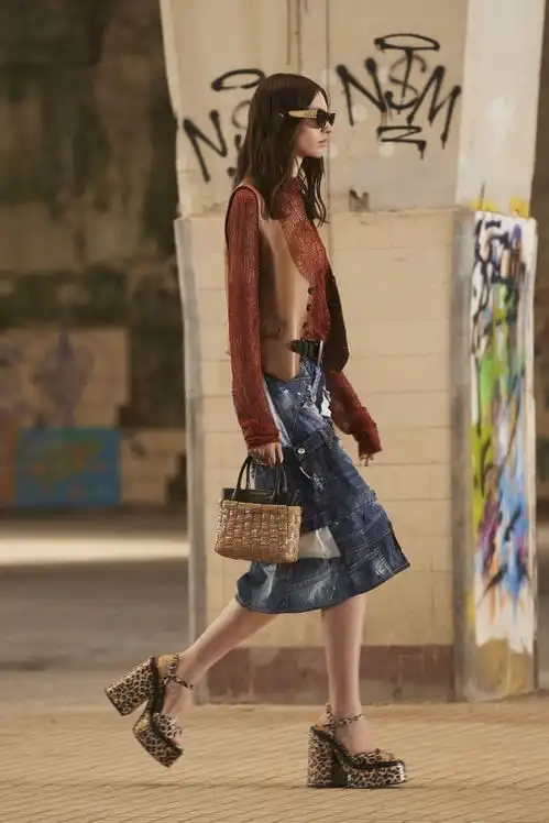 dsquared22022春夏男女装系列童话式颓废摇滚