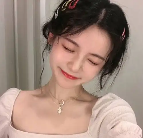 青春期女生别嫌鼻子丑,学会3招练成水滴鼻,秒变仙女本仙