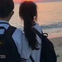 qq情侣头像校园风可爱真人小清新校园风情侣头像一对