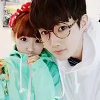 qq情侣头像蓝色系一对伤