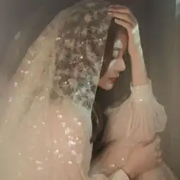 穿婚纱的女生唯美头像韩版伤感女生婚纱头像