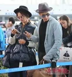 袁弘张歆艺恩爱机场同行夫妻发型完美虐狗