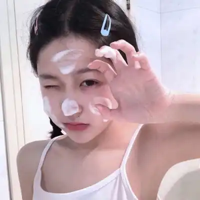 陆子初ins韩系微信女生头像