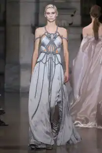 yiqingyin殷亦晴发布2016春夏高级定制系列